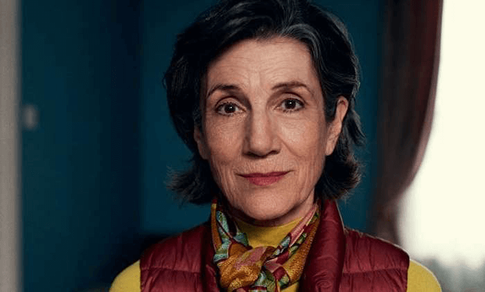 Talking Heads by Alan Bennett: Soldiering On – BBC iPlayer