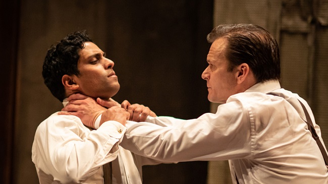 The Dumb Waiter – Hampstead Theatre
