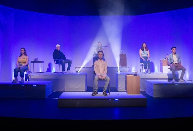 Chatroom – Altrincham Garrick Playhouse