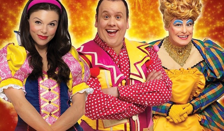 Snow White and the Seven Dwarfs – Hull New Theatre
