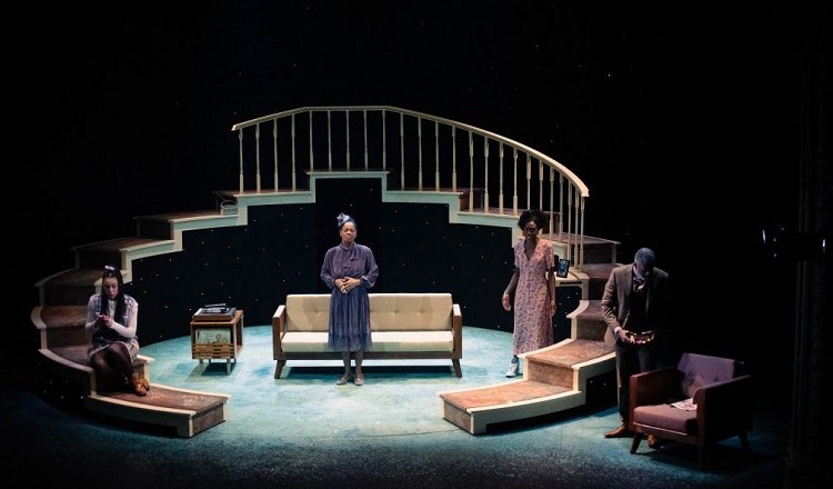 Running With Lions – Lyric Hammersmith