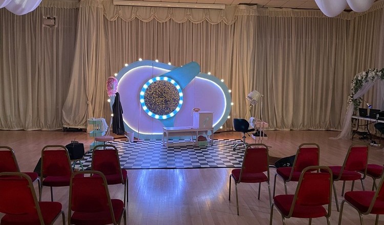 Red Ladder Local takes theatre to people where they live