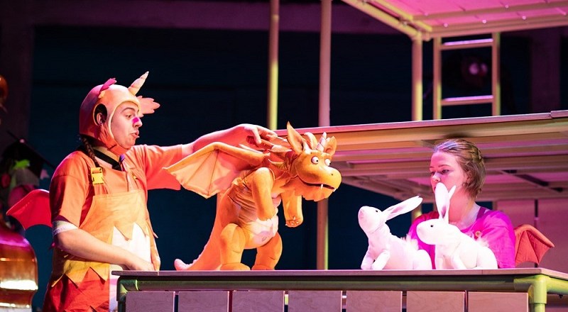 Zog & The Flying Doctors – Edinburgh Festival Theatre