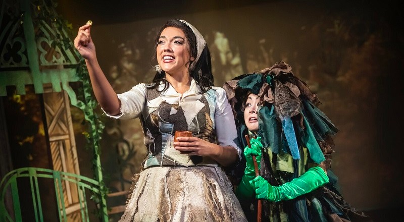 <strong>Rodgers + Hammerstein’s Cinderella – Hope Mill Theatre</strong>