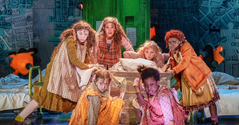Annie – Manchester Opera House