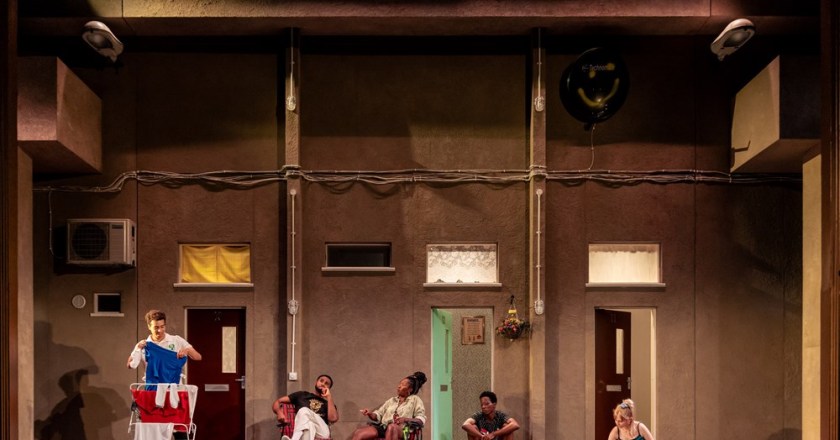 Beautiful Thing – Leeds Playhouse