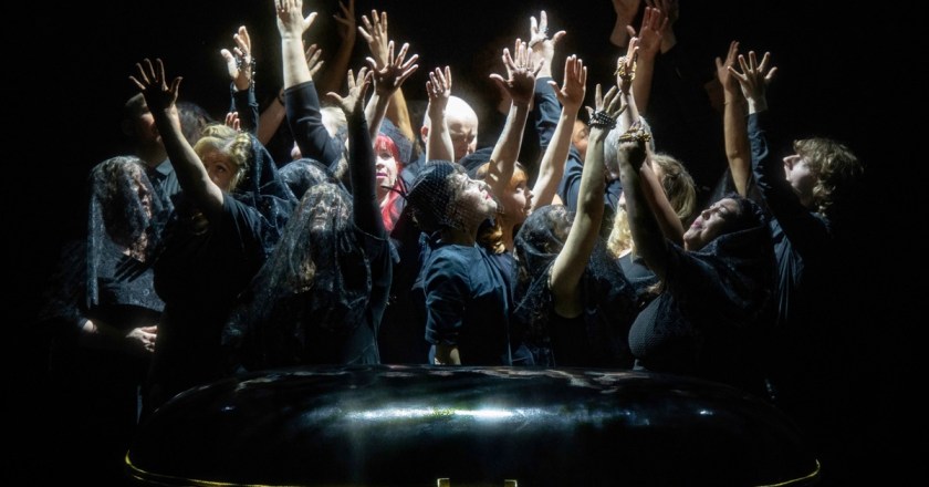 Evita – Buxton Opera House