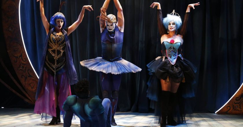 The Opera Locos – Peacock Theatre