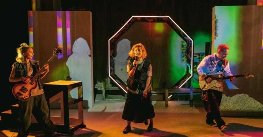 The Dao of Unrepresentative British Chinese Experience – Soho Theatre