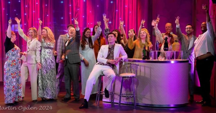 Merrily We Roll Along – Altrincham Garrick Playhouse